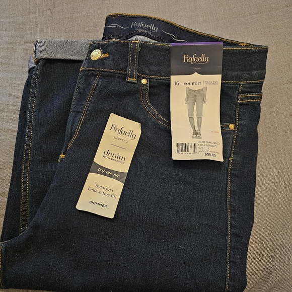 Rafaella Pants - NWT Rafaella Denim Capri Skimmer 16 Plus Size